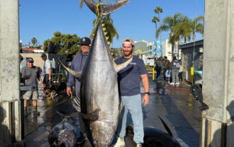 yellowfin record Earl Gill